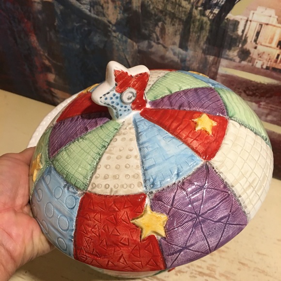 Christmas Patchwork Quilt Cookie Jar - Picture 3 of 12